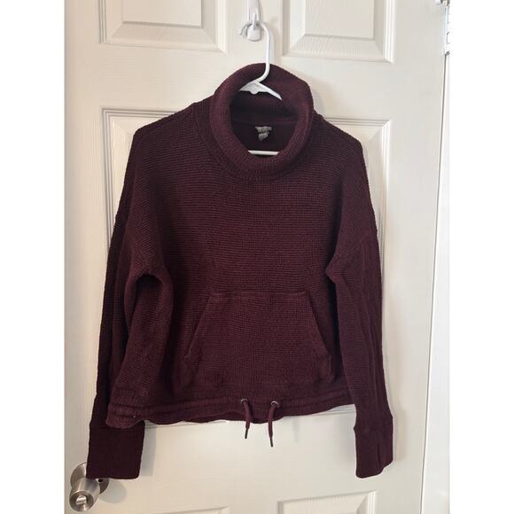 Sweaty Betty Restful Boucle Sweatshirt Funnel Neck Kangaroo Pouch Red Wine sz S - Picture 3 of 9
